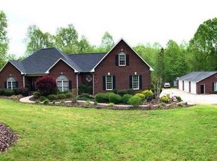 2435 Mill Creek Rd, Ramseur, NC 27316