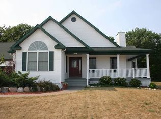 1868 Mullett Vw, Cheboygan, MI 49721