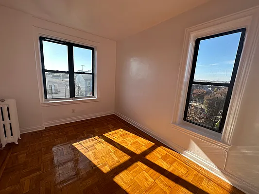 Rented by Daniel Rivera, LREB | media 5