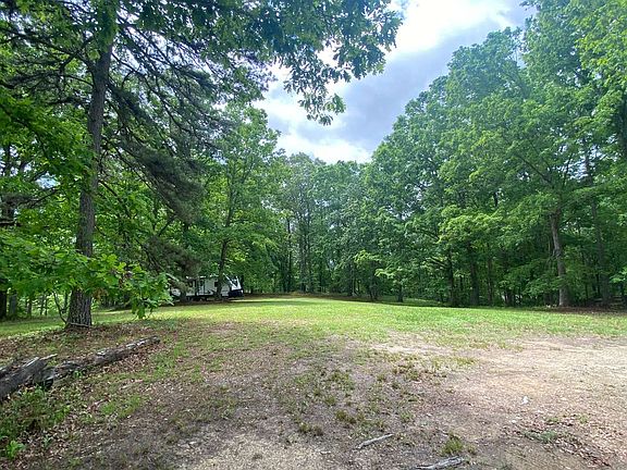 2nd image of 6 Mountain Wood Dr