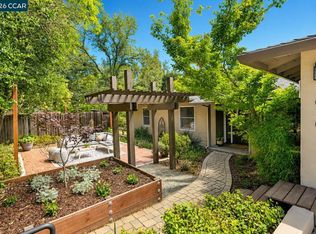 2050 Blackwood Dr, Walnut Creek, CA 94596