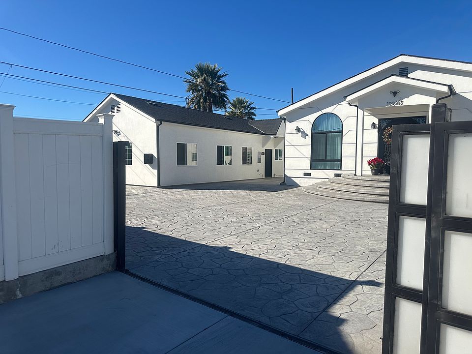 Front Of The Second Gate