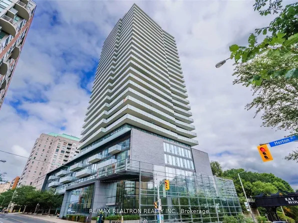 1815 Yonge St #1006, Toronto, ON M4T 2A4