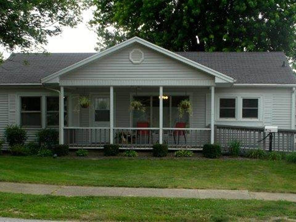 Home for Sale in Quincy, IL $105,000