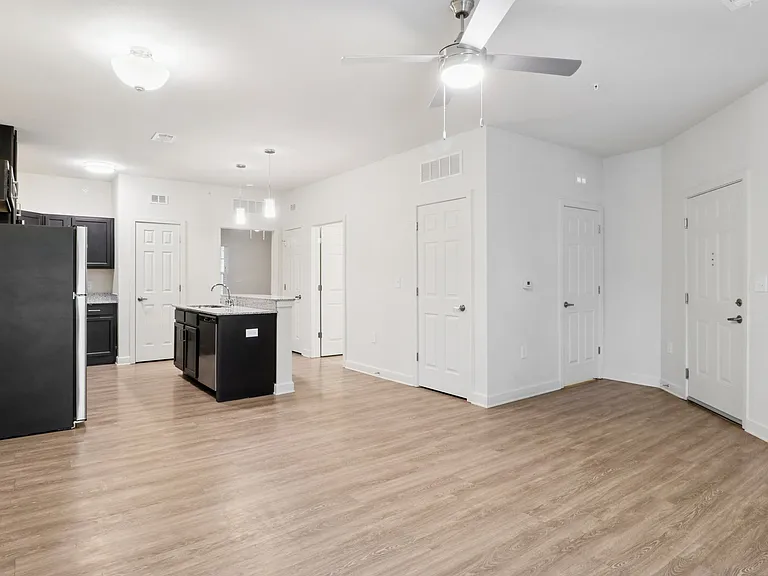 Broad River Village Apartment Homes — Photo 14