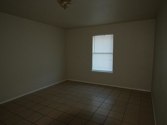 5th image of 7600 Abbott Dr