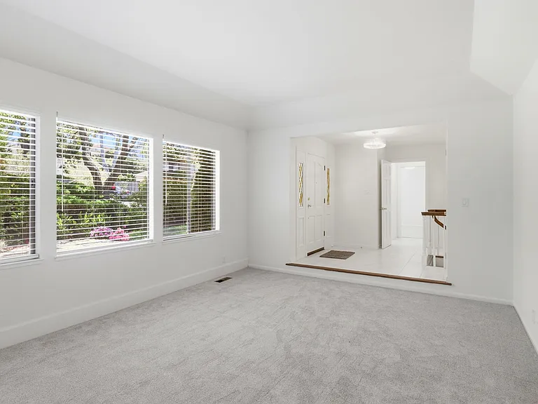 3 Kennedy Pl — Photo 36