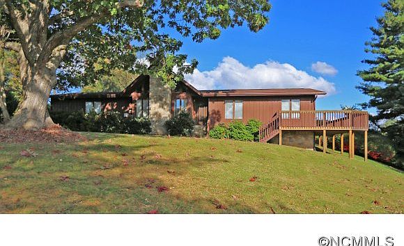 1st image of 6 Heritage Ct