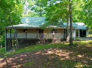 1678 Four Seasons Dr, Smithville, TN 37166