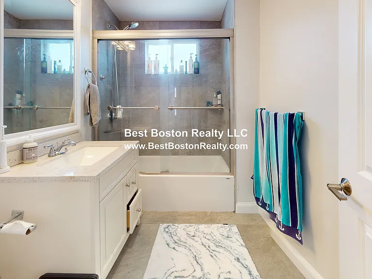 317 Main St #2 — Photo 15