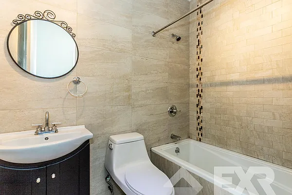 Rented by EXR | media 6