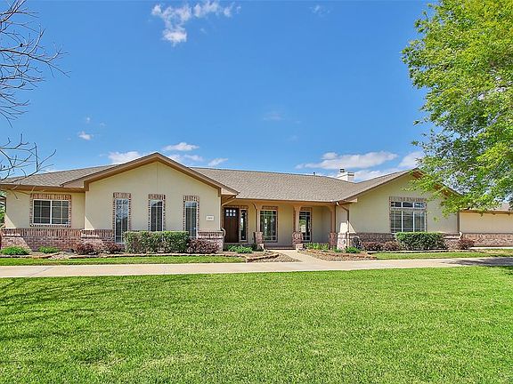 5th image of 2406 Texana Way