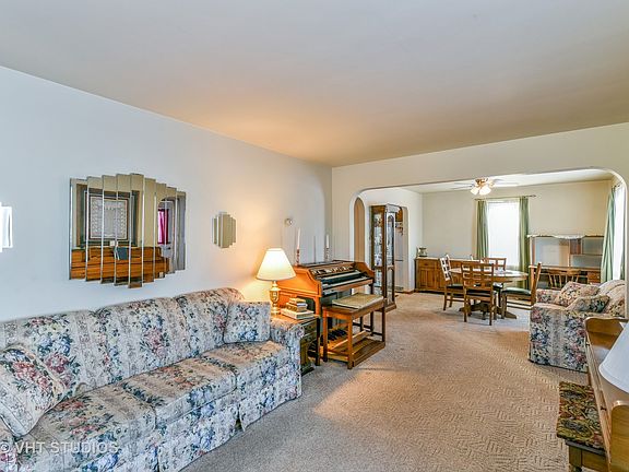 3rd image of 639 Oak Park Ave