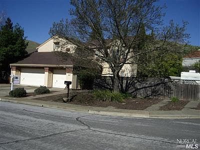 1st image of 821 Oxford Way #1