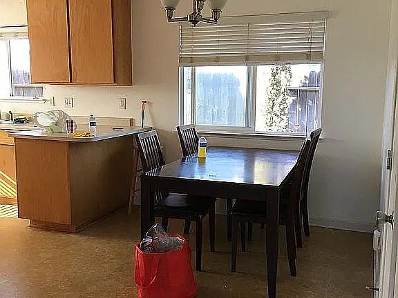 4th image of 2571-1 Jillian Dr