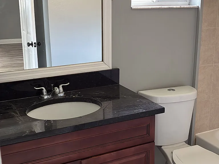 4827 Kingston Cir — Photo 14