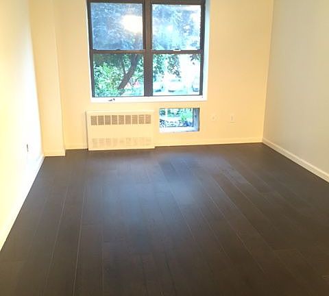 3rd image of 829 Greenwood Ave APT 4F