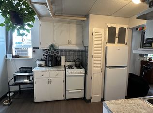 3102 W 44th St APT 10, Minneapolis, MN 55410