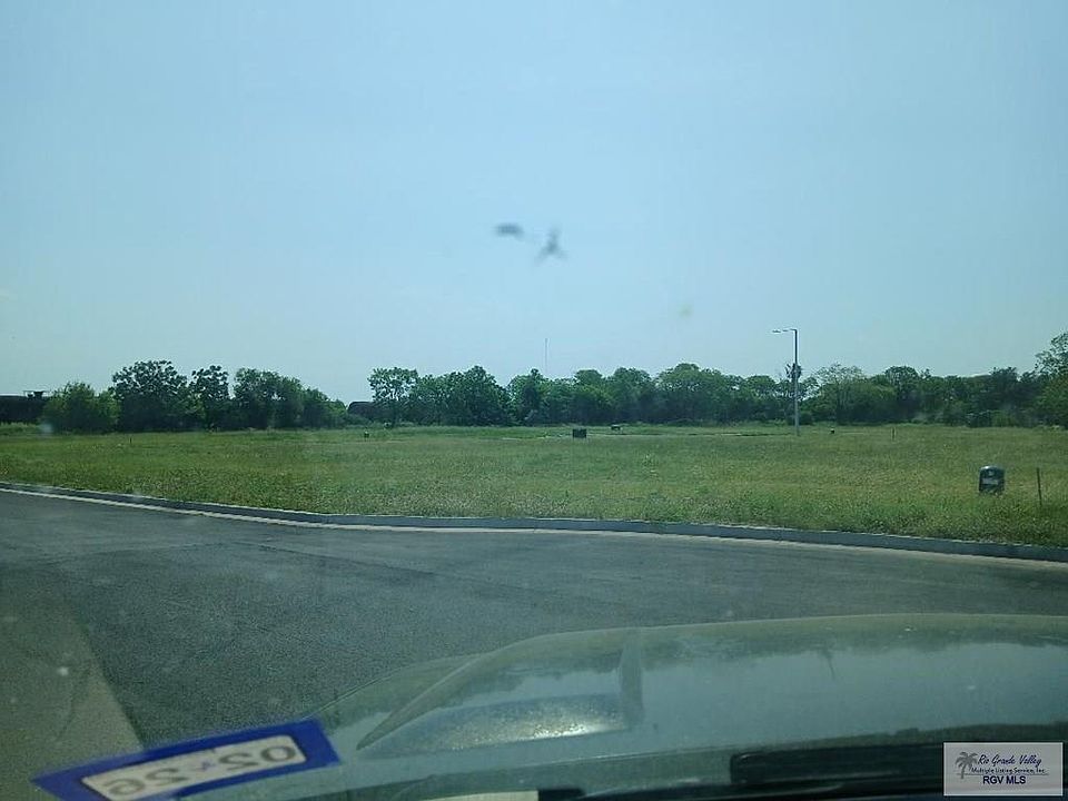 2nd image of 23 Patty Ln