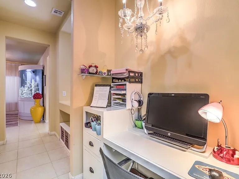 6437 Grand Mayne Ct — Photo 17