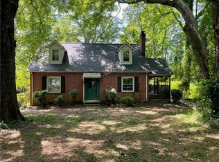 313 Skeet Club Rd, High Point, NC 27265