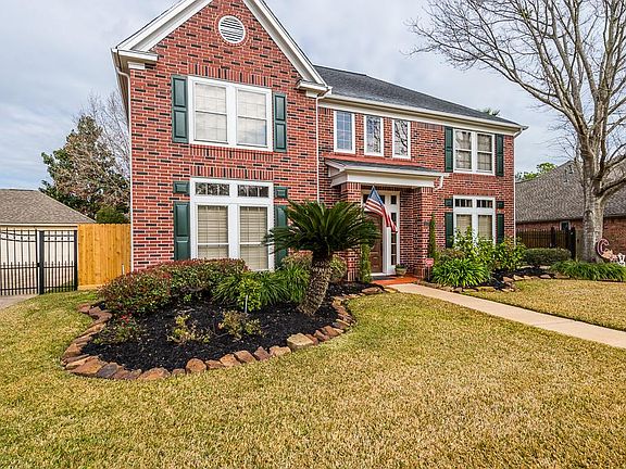 2nd image of 23218 Meadow Cross Ln