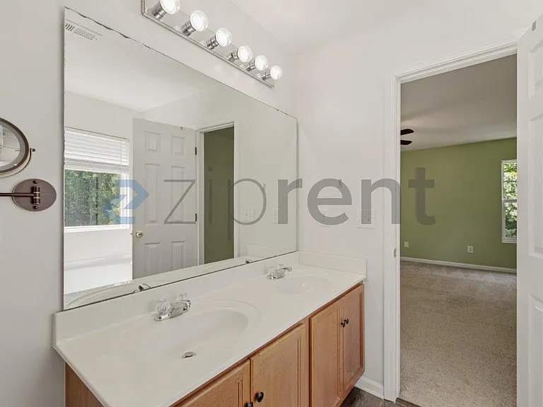 261 Chadford Pl — Photo 27