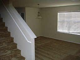 4th image of 211 Silver Spur Dr