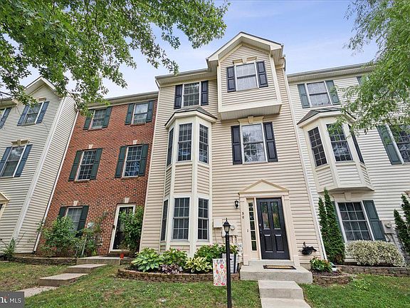 2nd image of 30 Millhaven Ct