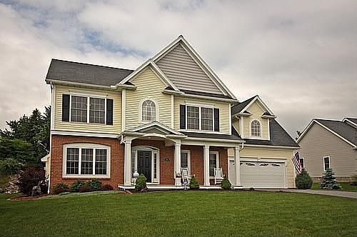 1st image of 44 Long Branch Dr