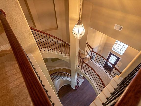 5th image of 1905 Wind Lake Cir