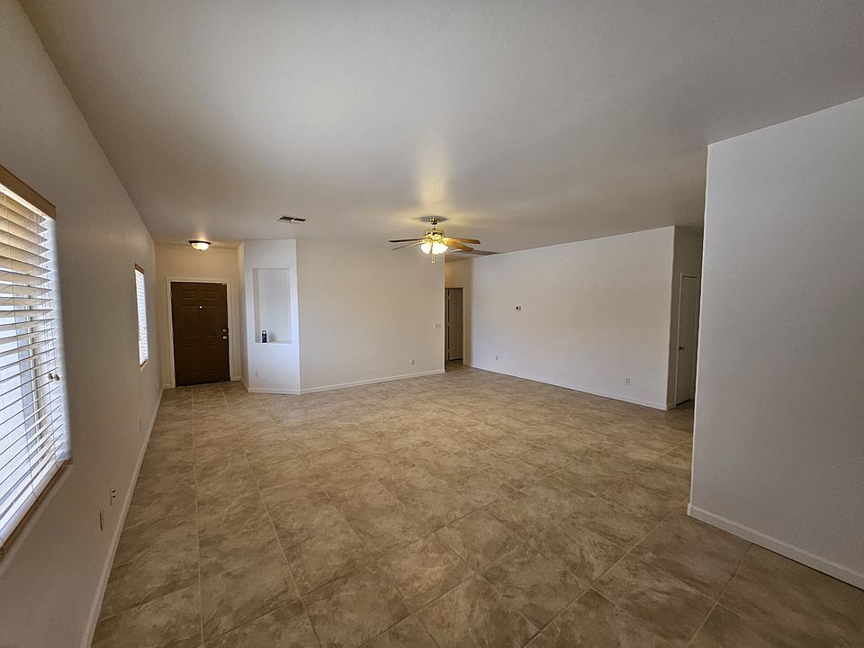 1st image of 1427 E Avenida Kino