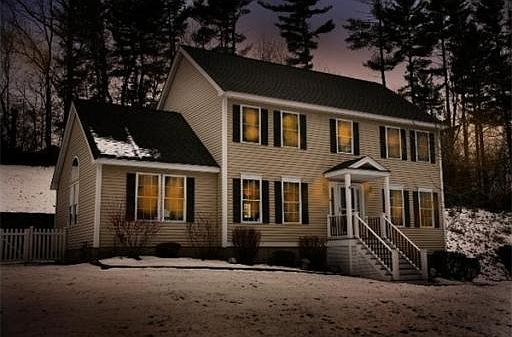 1st image of 14 Olde Taverne Ln