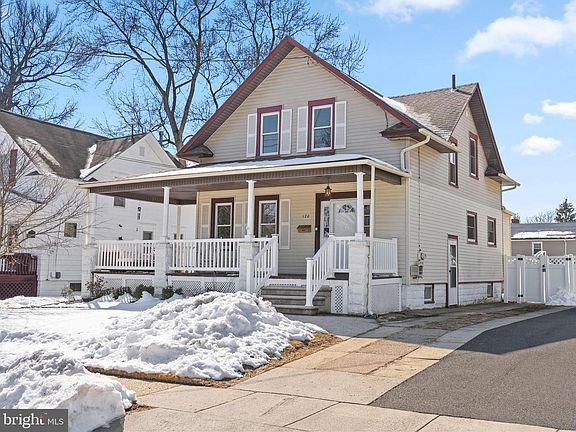 2nd image of 120 Cedarcroft Ave