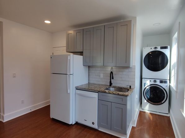 58 Harris St #1, Fairfield, CT