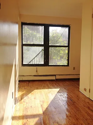 Rented by Team Gotham | media 26