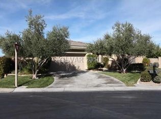 2 Feather Sound Dr, Henderson, NV 89052