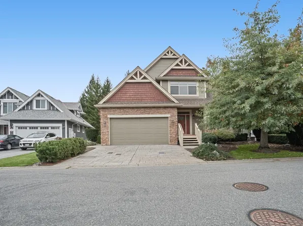 3800 Golf Course Dr #12, Abbotsford, BC V3G 0A7
