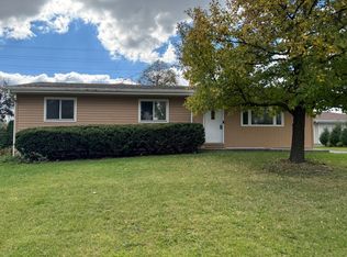 4517 Home Ave, McHenry, IL 60050