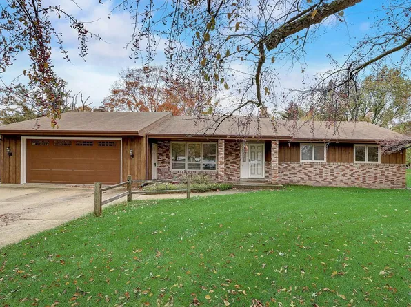 233 4 Mile ROAD, Wind Point, WI 53402