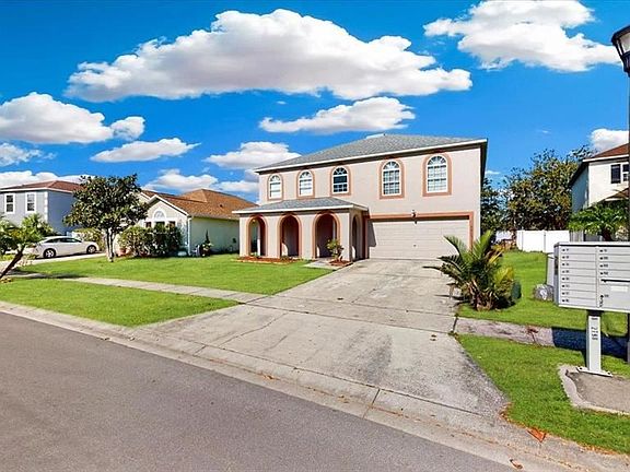 4th image of 5243R Sunset Canyon Dr
