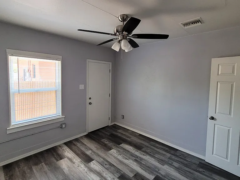 Front bedroom with its own entrance
