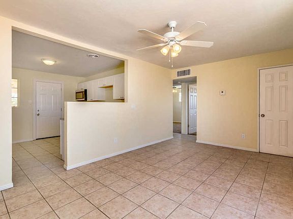 4th image of 951 W Calle Antonia