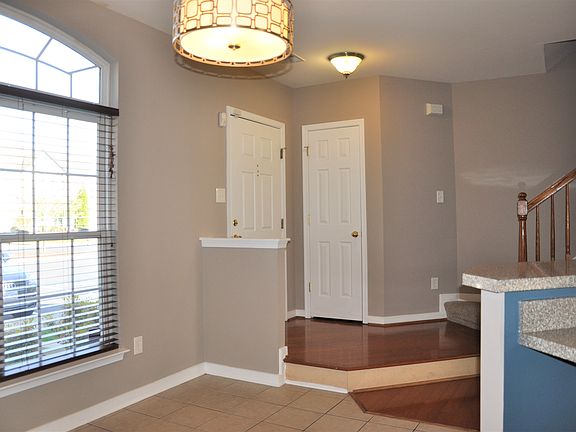 3rd image of 4118 Dominion Townes Cir