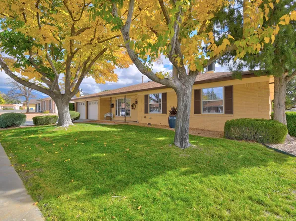 6900 Marilyn Ave NE, Albuquerque, NM 87109