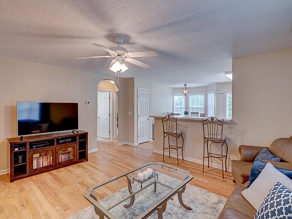 5th image of 645 Lanvale Hills Cir