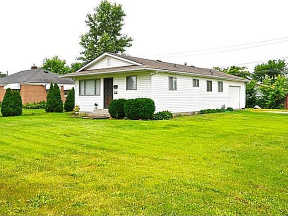 2nd image of 2760 S Villa Ave