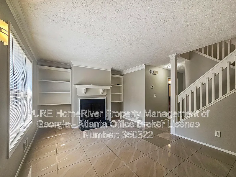 3119 Destin Cir — Photo 4