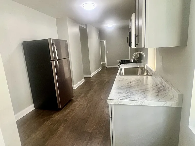 2513 Francis St #1 — Photo 18