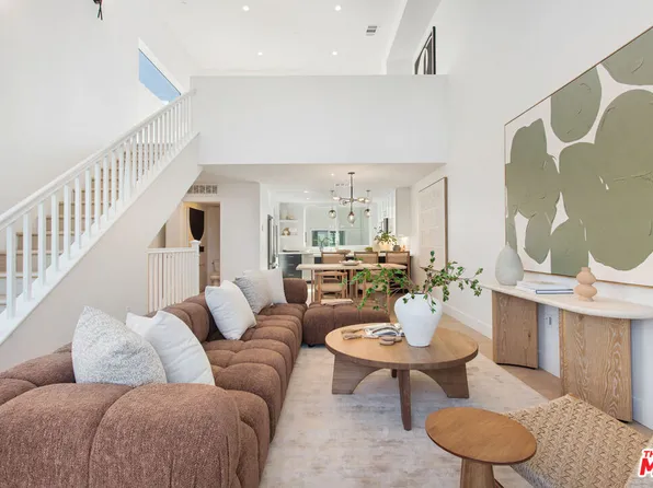 11216 W Lyon Ln #13, North Hollywood, CA 91606